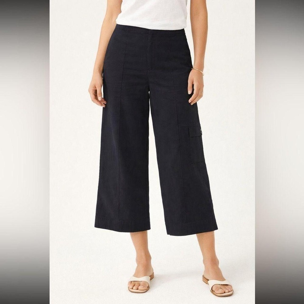 Coldwater Creek black cropped wide leg pants in a breathable linen blend fabr...